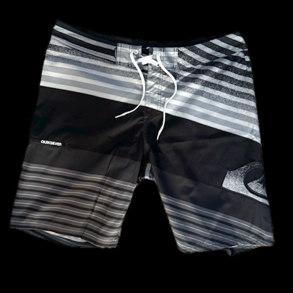 Billabong Recycler Striped Board Shorts Mens Size 36